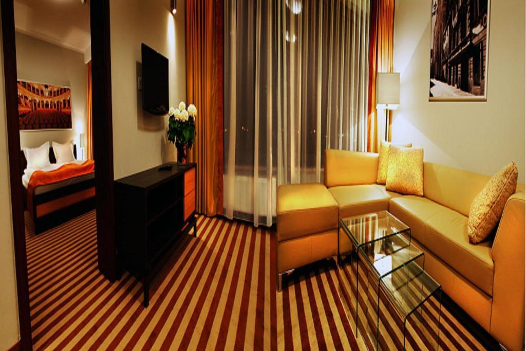 Hotel Poznanski A2 Luboń Chambre photo
